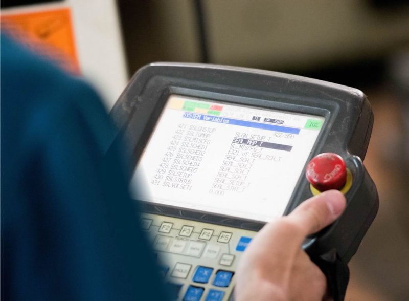 Assistência técnica em robôs industriais Assistência técnica em robôs industriais