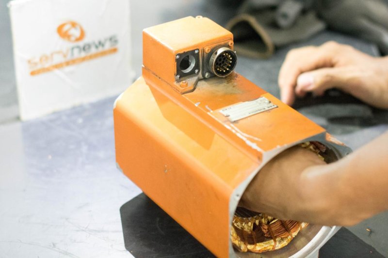 Reparo mecânico de Robôs Reparo mecânico de Robôs